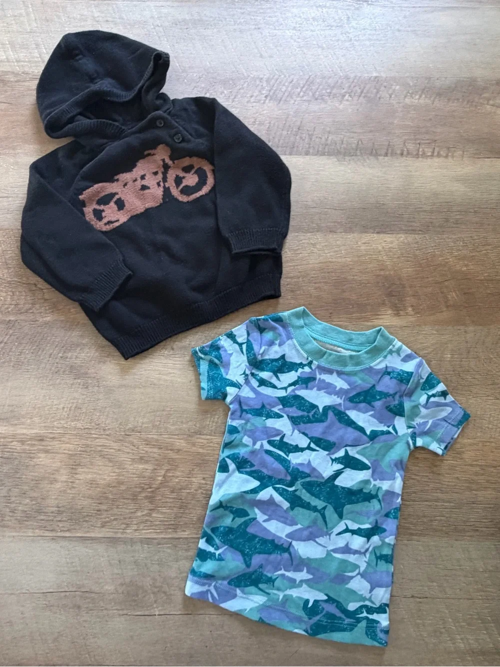 18-Piece Boys Clothing Lot | 18 Months | Nike + Gap + Carter’s + More